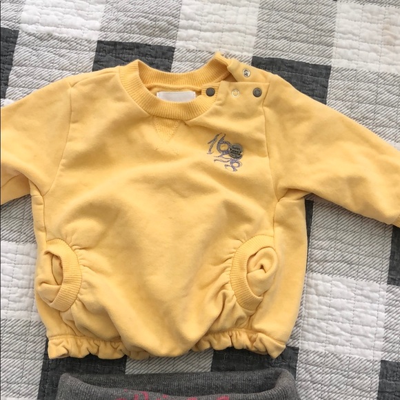 Diesel jeans and sweatshirt size 6m - Picture 3 of 5
